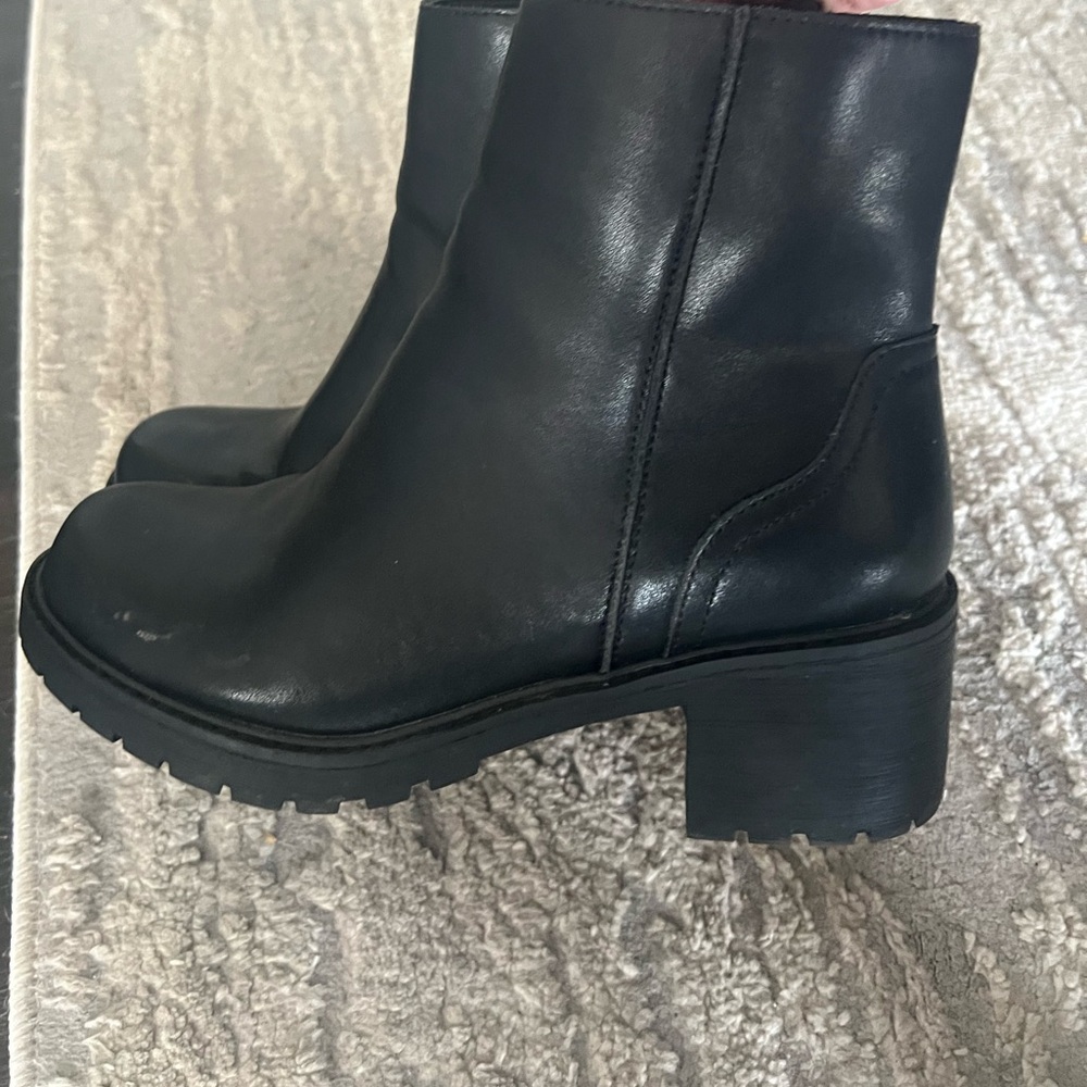 Aqua Diva leather waterproof short boots